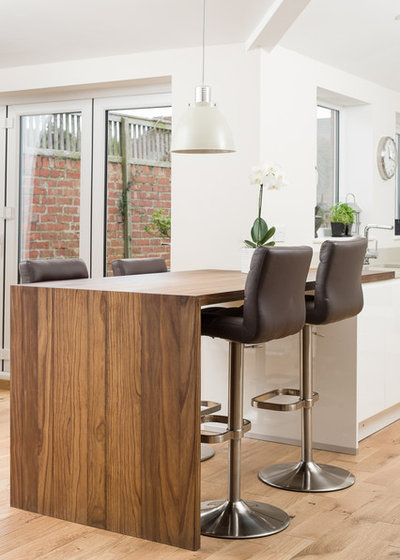 Contemporary Kitchen by Haus12 Interiors