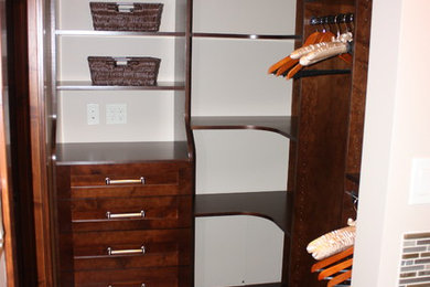 Example of a classic closet design in Salt Lake City