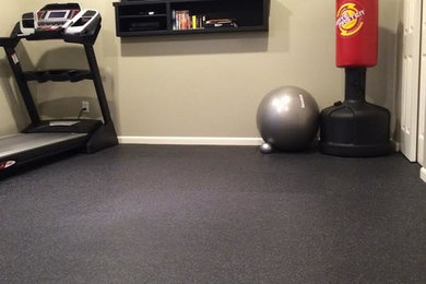 Photo of a home gym in Indianapolis.