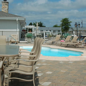 Leading Edge - St. Clair Fiberglass Swimming Pool