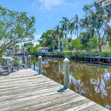 Canal Home