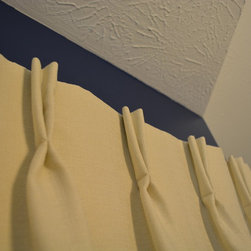 Flexible Rod for Bay Windows - (Bendable Rods for Bow Windows) - Curtains