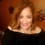 Lori Pinheiro's photo