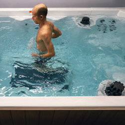 Endless Pools - 10' Endless Pool&reg; Exercise Spa with Treadmill - Hot Tub And Pool Supplies