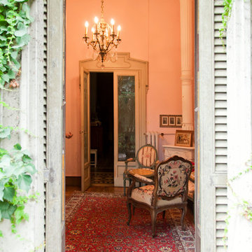 Villa di prestigio con giardino