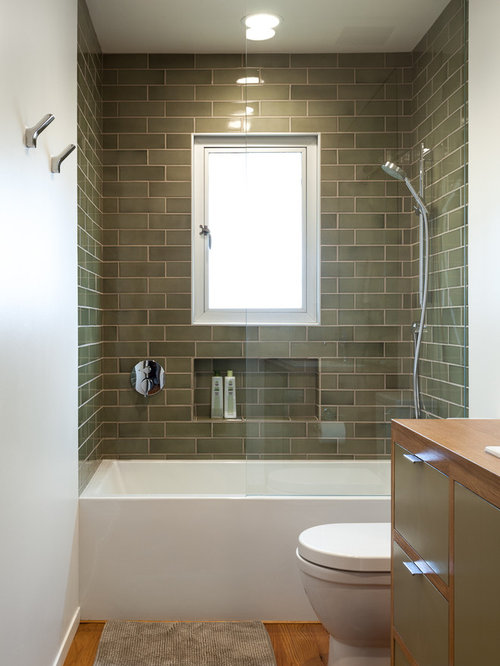 Bathroom Design Ideas  Renovations Photos with an Alcove  
