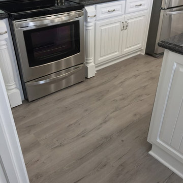 Beautiful Tile Backsplash & LVP Flooring