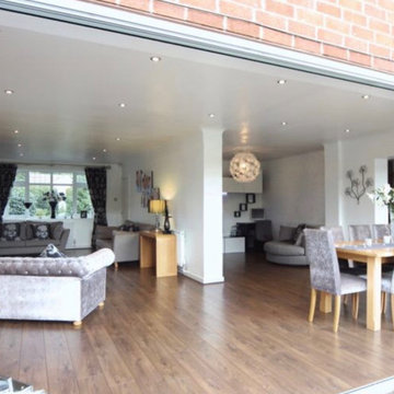 A Contemporary Extension Creates Dynamic Family Living Spaces