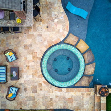 Custom Swimming Pools & Outdoor Living