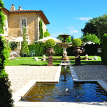 front courtyard garden