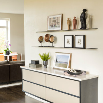 Karmin Schwartz Old Town Condo