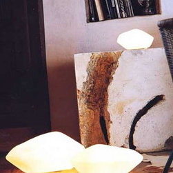 Stone Of Glass 204 Table Lamp By Oluce Lighting - Table Lamps