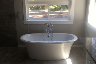 Example of a trendy bathroom design in Seattle