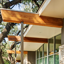lake house exterior