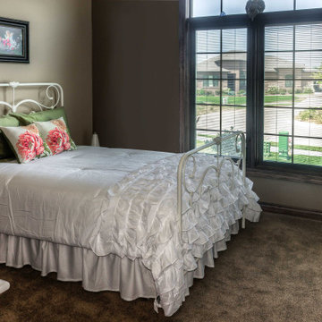 Oregon circle, Five Fountains, Omaha NE