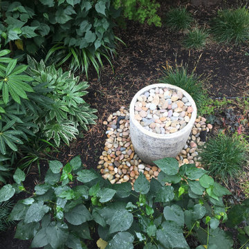 Craftsman: Sturdy Geometry, Soft Plantings