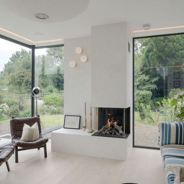 A new Living room in a 1960s Detached Home