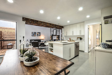 Inspiration for an industrial kitchen remodel in Austin