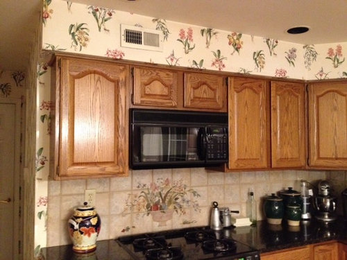 Unsightly Kitchen Soffits Over Cabinets