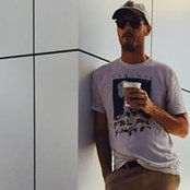 Tim Cahill's photo