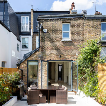 Extensions and internal refurbishment of a family home in Kilburn