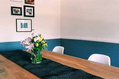Example of a dining room design in Orange County