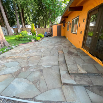 Flagstone Back Patio