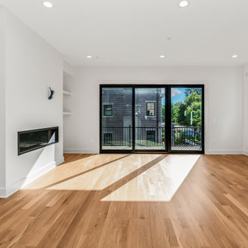 End Unit - Transitional Modern Luxury Rowhome Heritage Place Naperville, IL