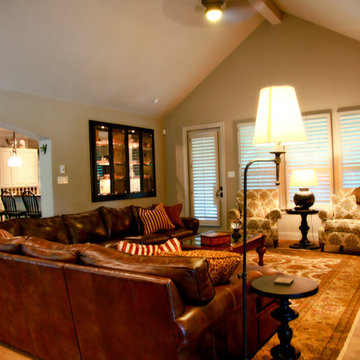 Comfortable Living Room