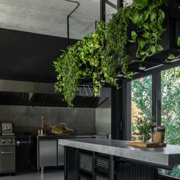 RIDNYI HOUSE