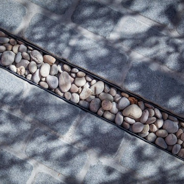 The white front garden