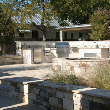 Outdoor Kitchen Space