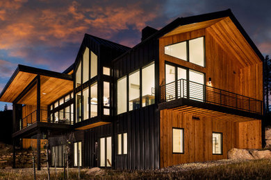 Trendy exterior home photo in Denver