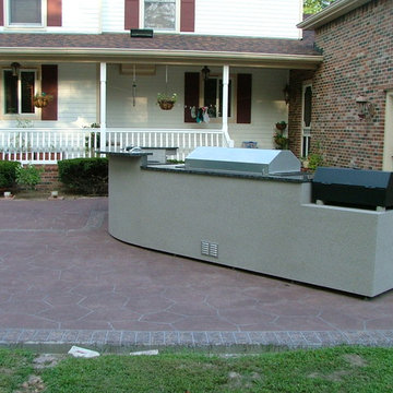 Outdoor Kitchen w/ Good one Smoker