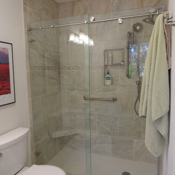 Cream Colored Bathroom