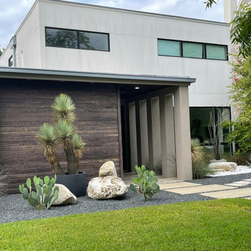 Turtle Creek Modern Landscape