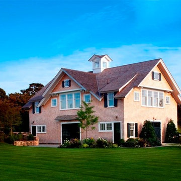 Barn at Field Club