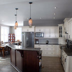 Waterdown - Traditional - Kitchen - Toronto - by Element Kitchens