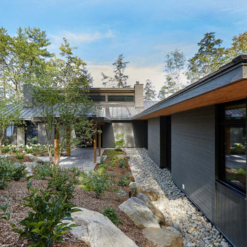 The Family Treasure - Outdoor Living