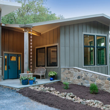 Mountain Retreat Entry