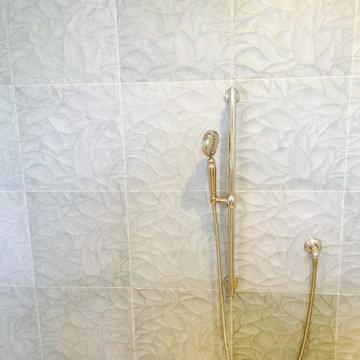 Reilly Thonet Guest Bathroom