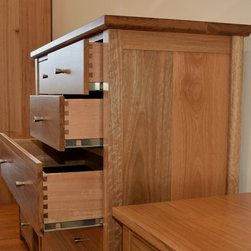 Custom bedroom furniture - Dressers