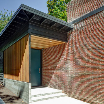 Wallace Park Modern Whole House Remodel