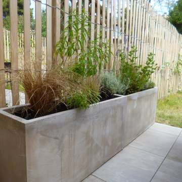 Aménagement d'un jardin et d'une terrasse en résidence