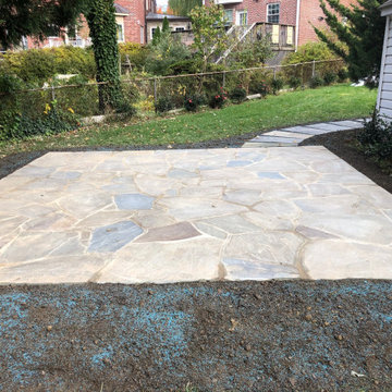 Irregular Flagstone Patio with Stepping Stones in Chevy Chase, DC