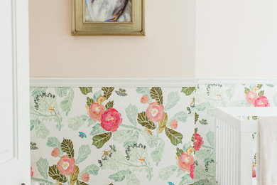 Elegant nursery photo in New York