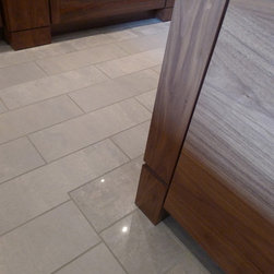 Walnut horizontal grain kitchen - Wall And Floor Tile