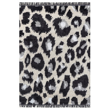 nuLOOM Angeline Modern Leopard Tasseled Area Rug, Gray 4' x 6'