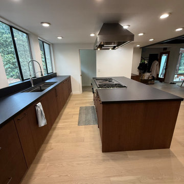 Dekton Sirius Kitchen Countertops & Mitered Island | Kirkland, WA