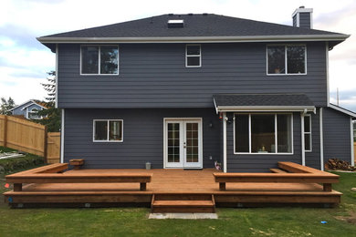Example of a classic home design design in Seattle